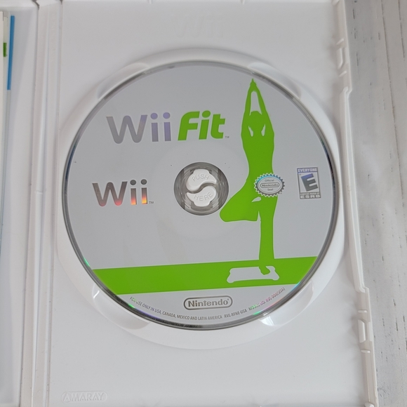 Wii Fit Nintendo Wii Video Game Pre- Owned Condition - Picture 2 of 8